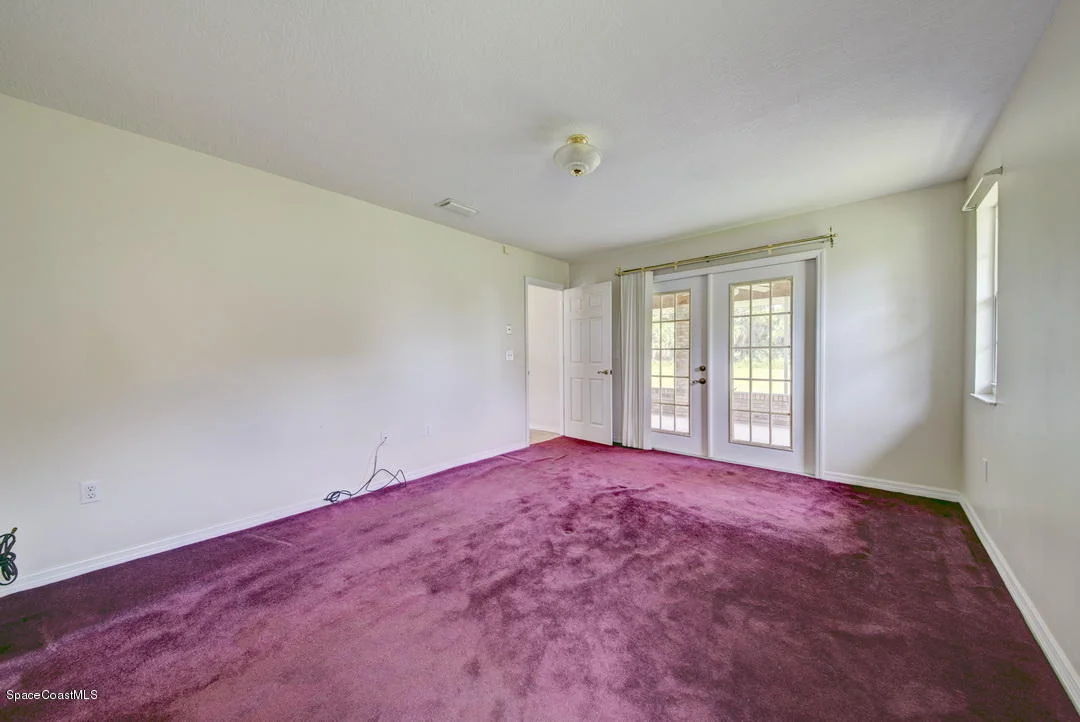Photo of 307 SE Abello Road SE