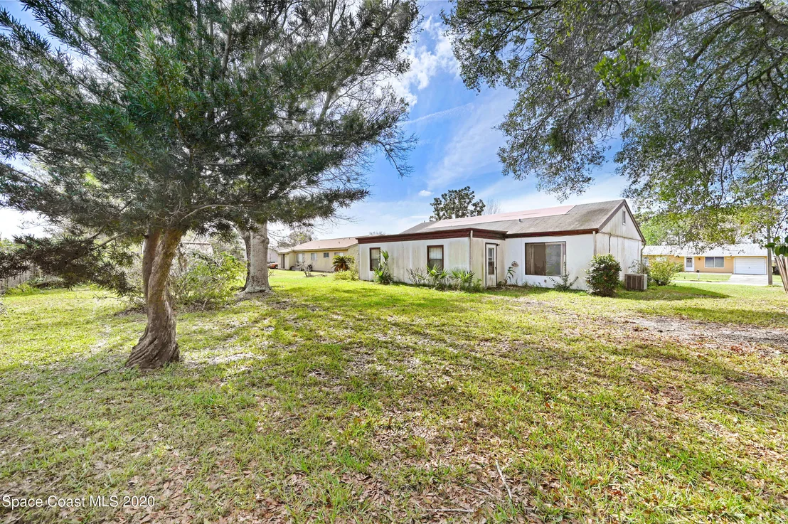 Photo of 1251 Freil Road NE