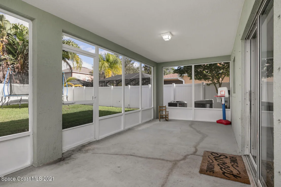 Photo of 3996 Four Lakes Drive