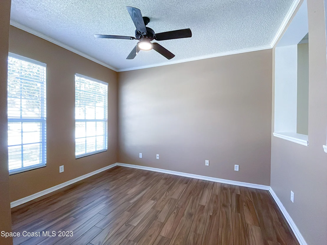 Photo of 978 Riviera Point Drive