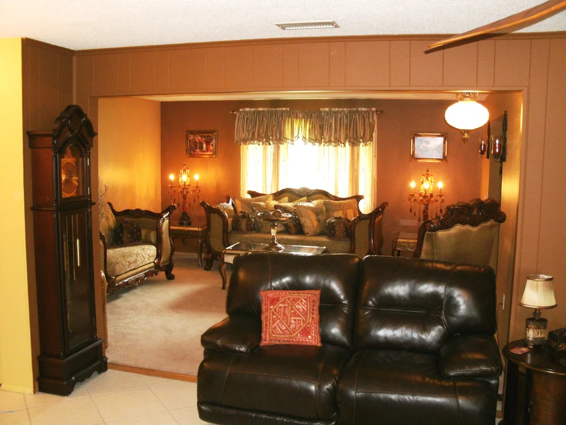 Photo of 1018 Barton Boulevard