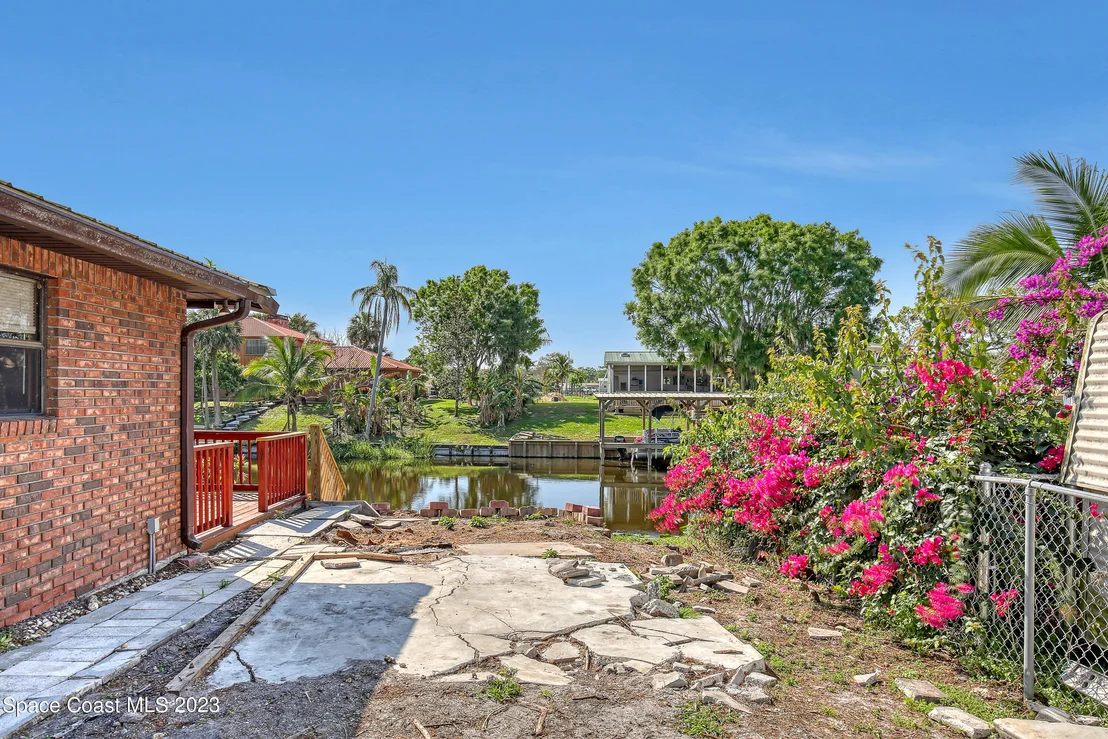 Photo of 2638 SE 32nd Street