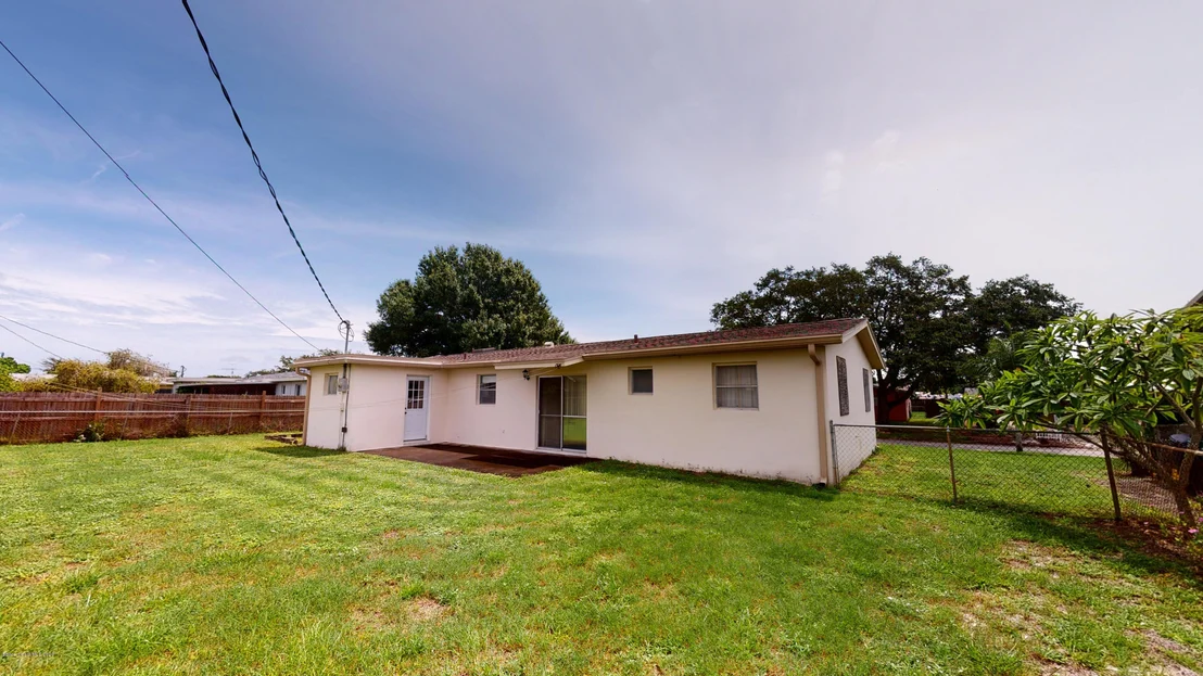 Photo of 566 Ford Circle E