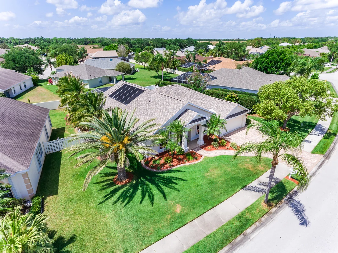 Photo of 744 Carriage Hill Road