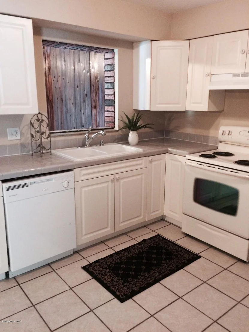 Photo of 1047 Marlin Drive