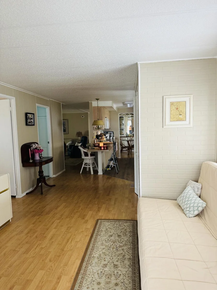 Photo of 503 Jean Circle