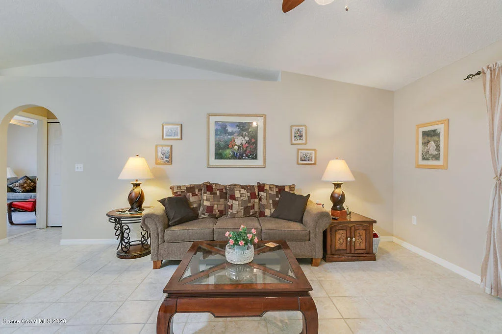 Photo of 2122 Spring Creek Circle NE