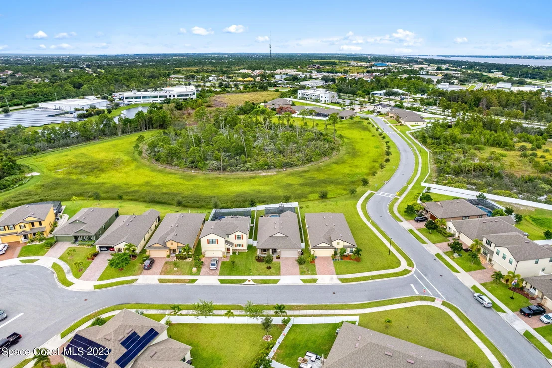 Photo of 912 Peta Way