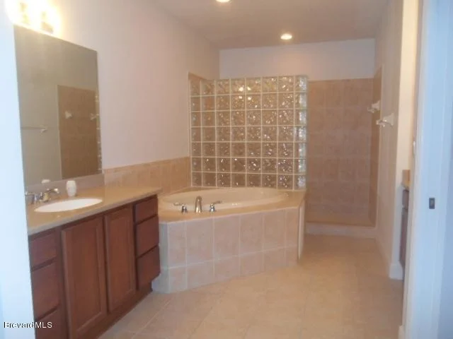 Photo of Unit 104 at 6005 Highway 1