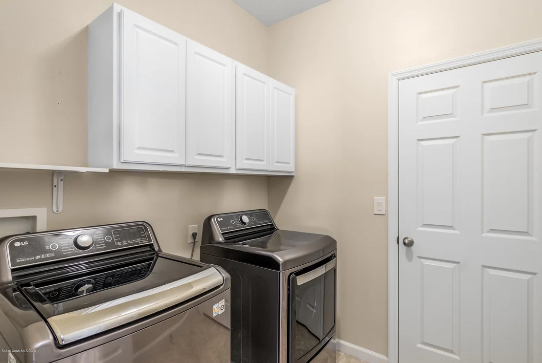 Photo of 1595 Fuji Drive