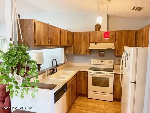 Photo of 120 Normandy Place