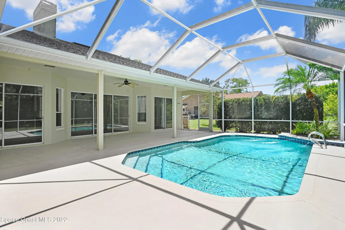 Photo of 3886 Beechgrove Road
