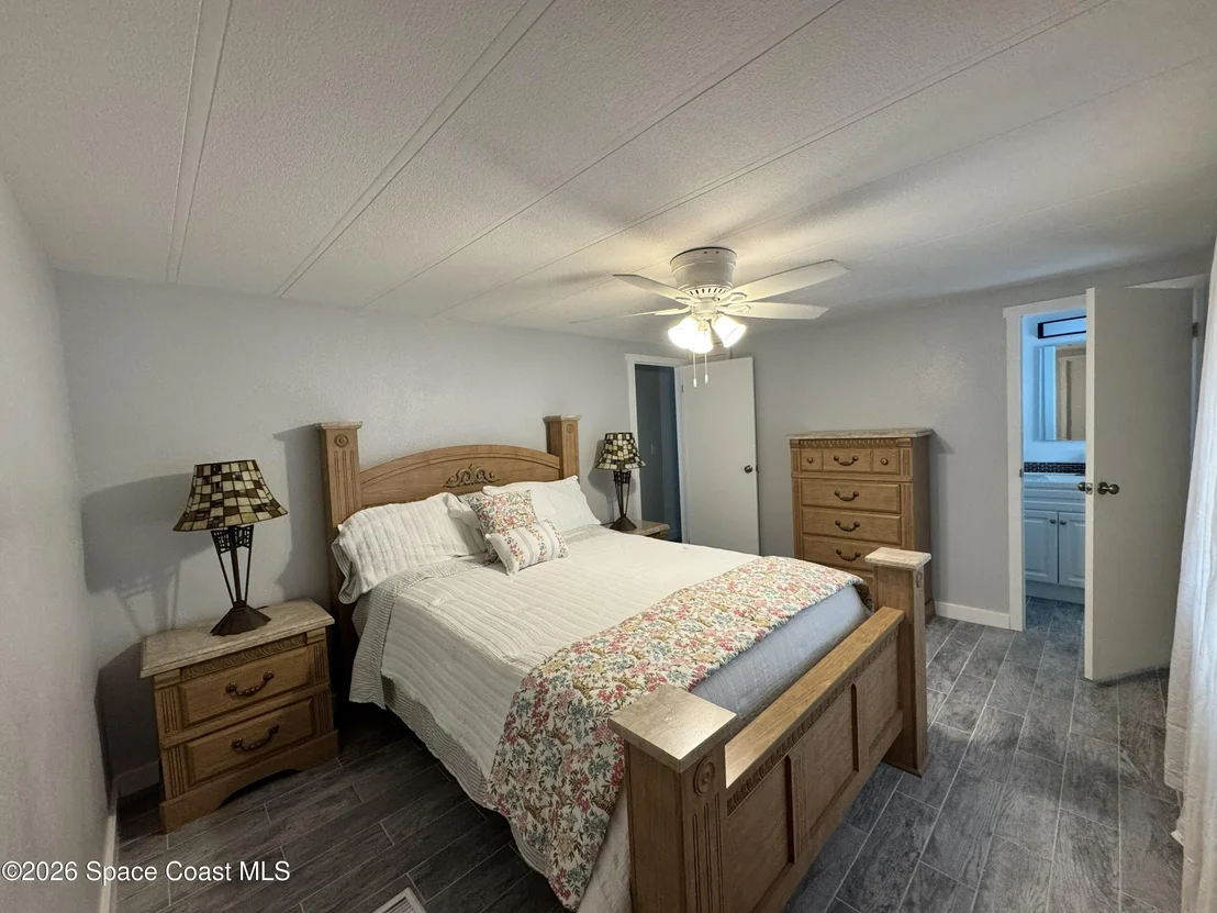 Photo of 805 Wren Circle