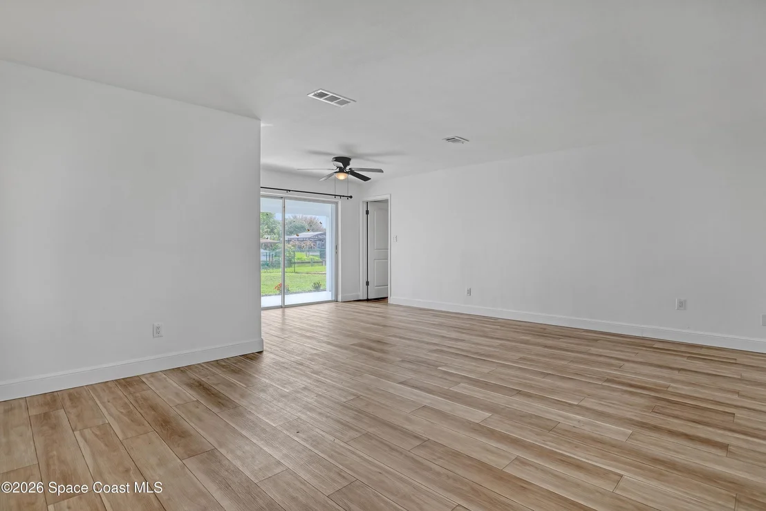 Photo of 34 Westview Lane
