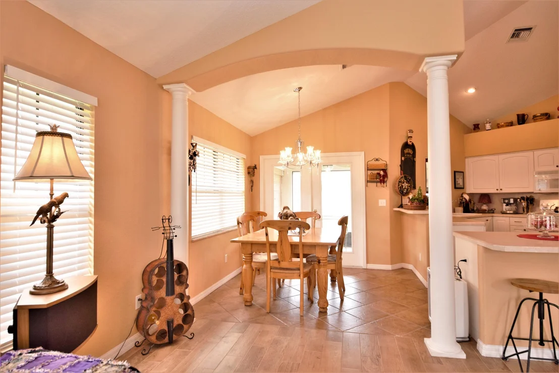 Photo of 1625 James Circle