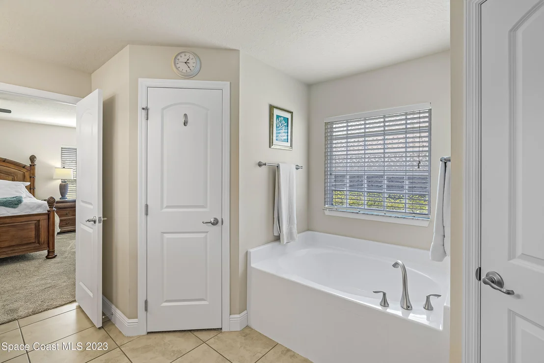 Photo of 1282 Scarlet Oak Circle