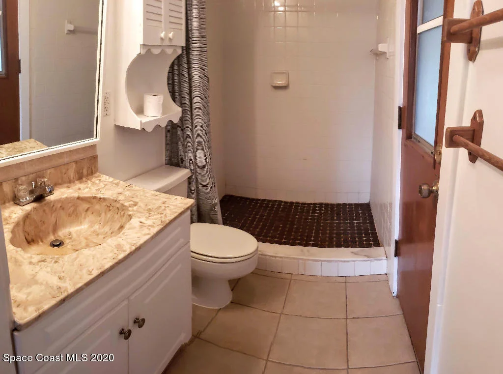 Photo of 4851 Alfred Street
