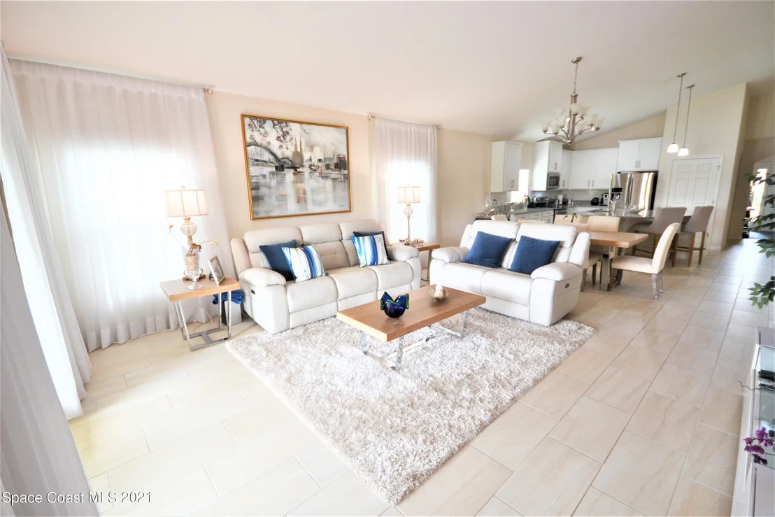 Photo of 940 Fiddleleaf Circle