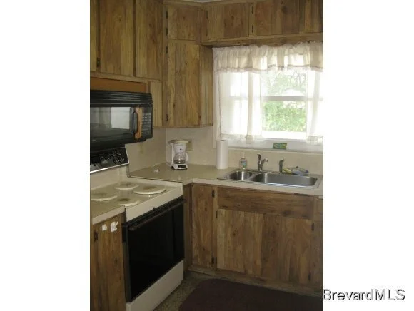 Photo of 1289 W Sun
