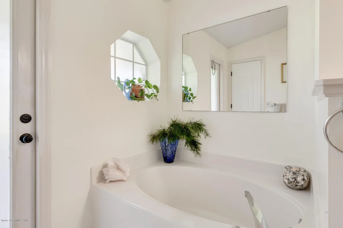 Photo of 2182 Spring Creek Circle NE