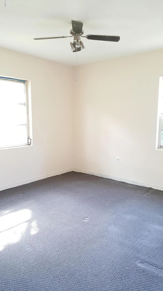Photo of 2215 Clairemont Drive