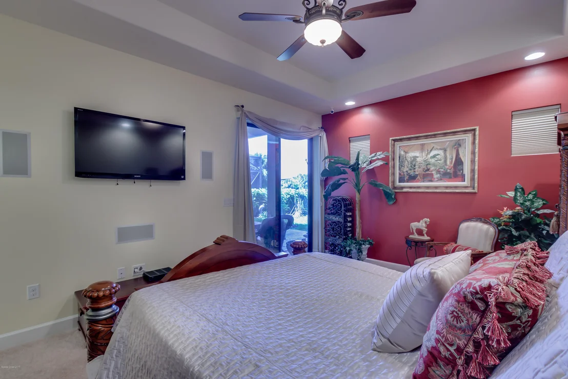 Photo of 658 Monterey Drive