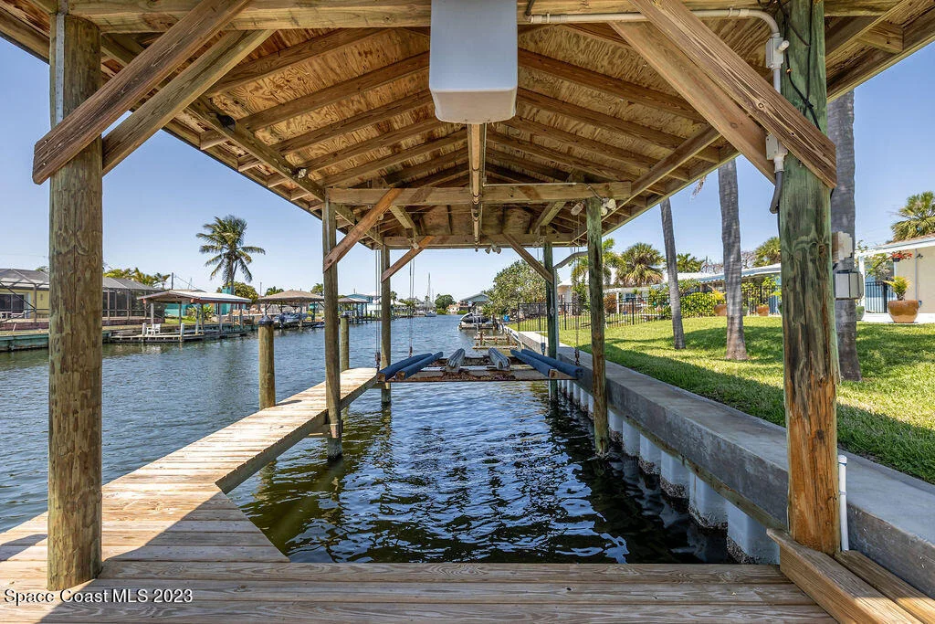 Photo of 466 Sandpiper Drive