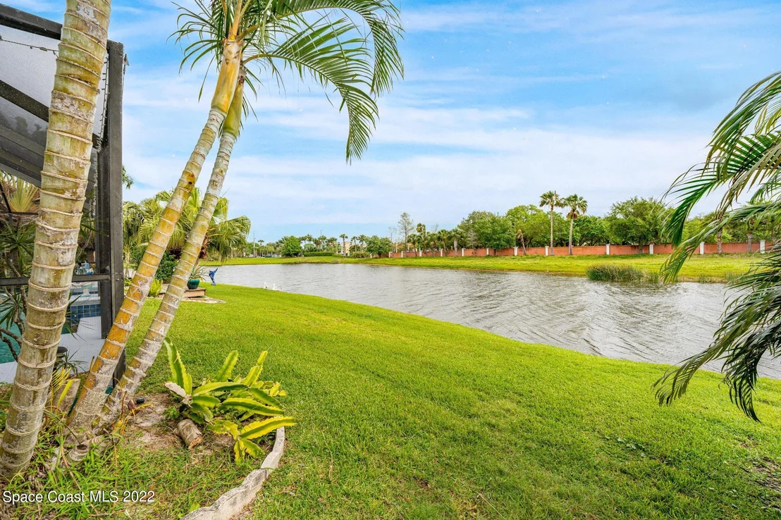 Photo of 380 Wickham Lakes Drive