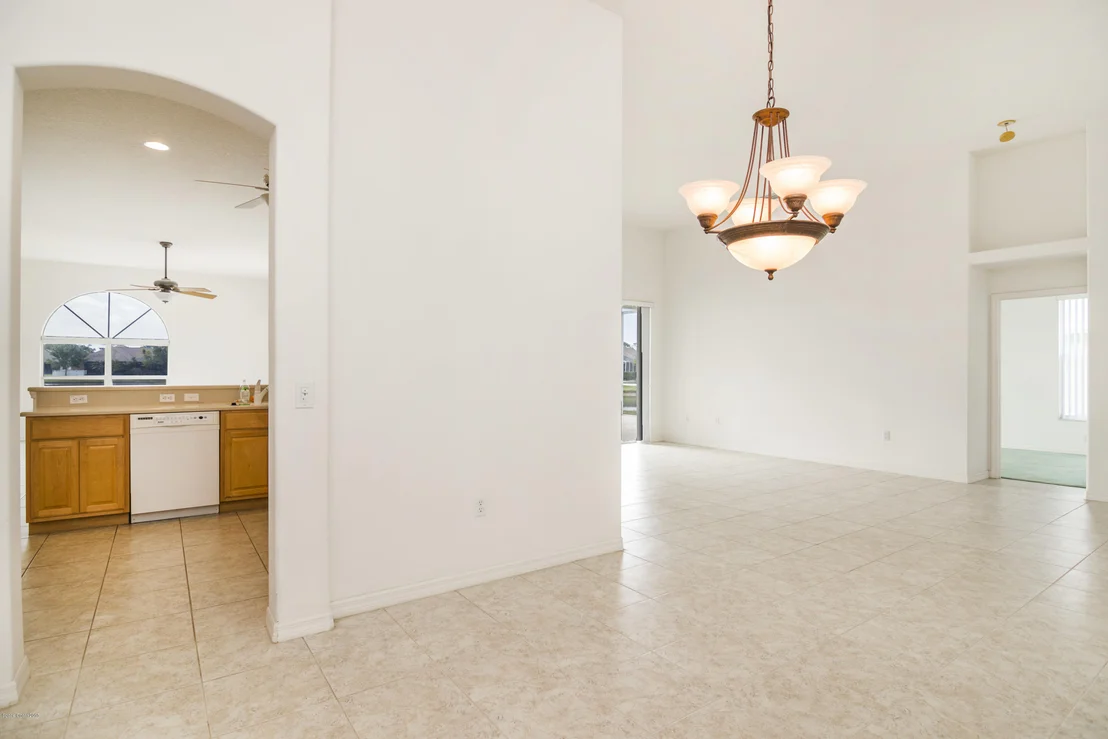 Photo of 4877 Alamanda Drive