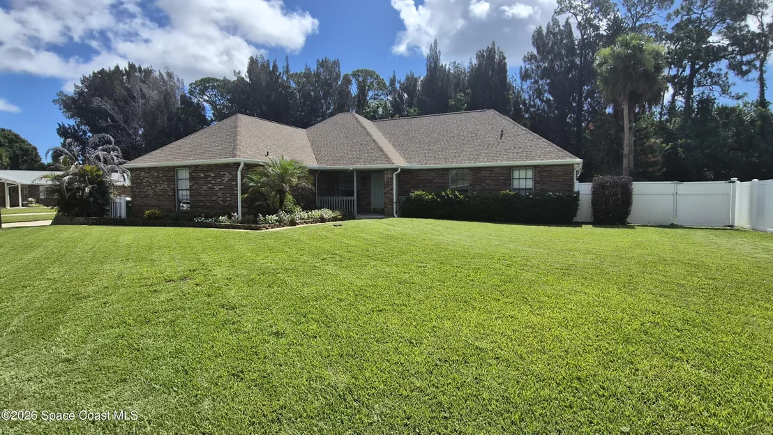 Photo of 664 Manor Place