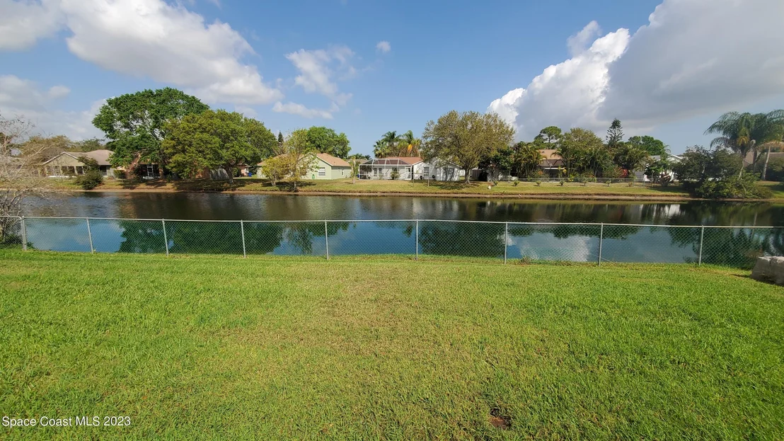 Photo of 1058 Jacaranda Circle