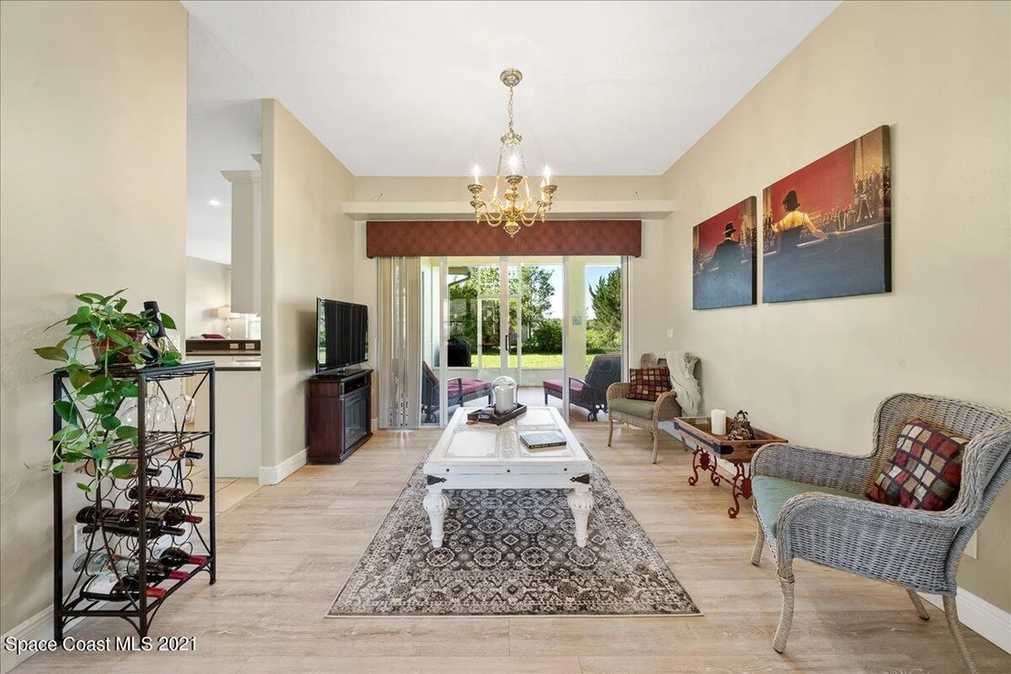 Photo of 1150 Spring Oak Drive