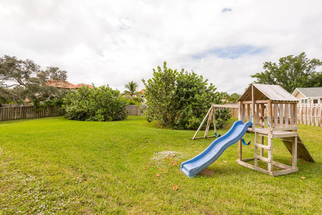 Photo of 2260 Mockingbird Lane