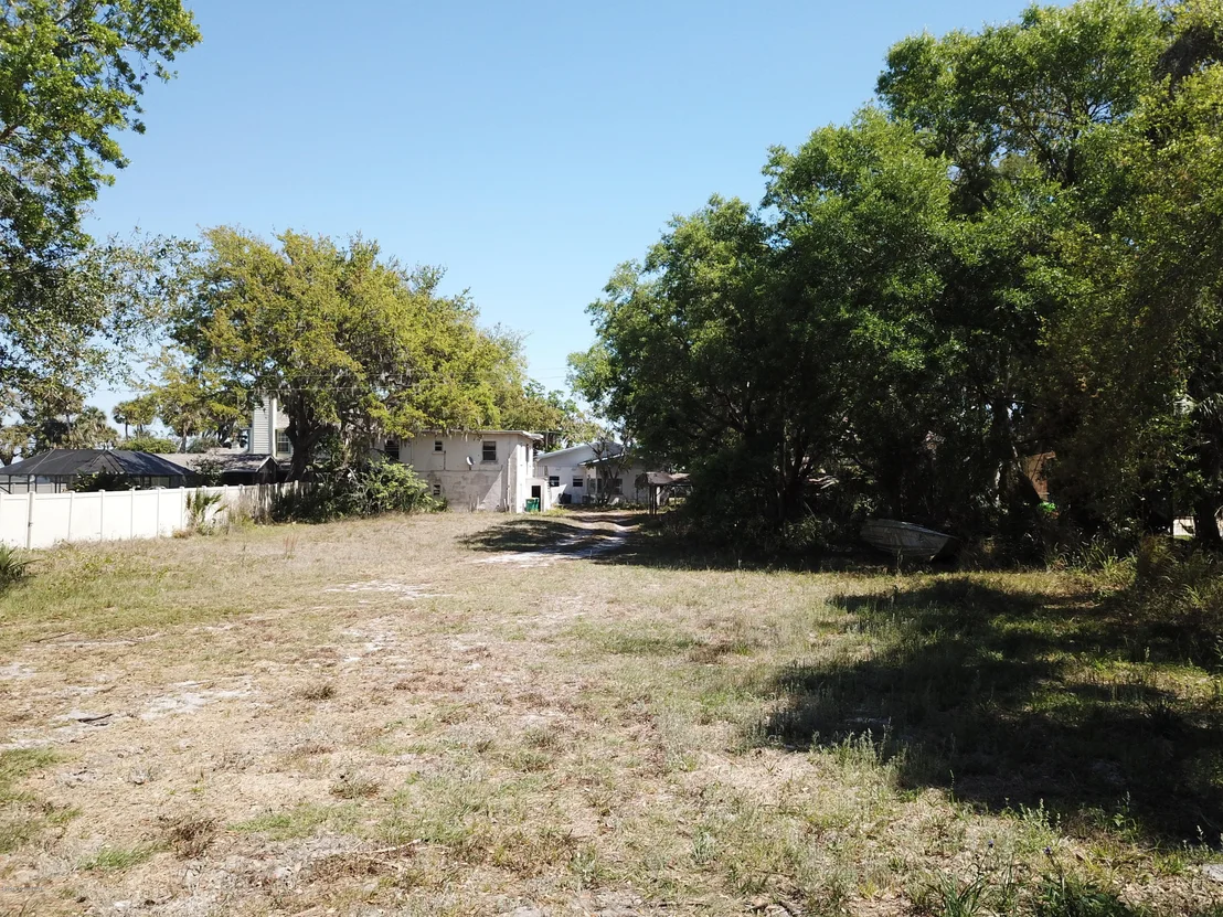 Photo of 3905 N Indian River Drive