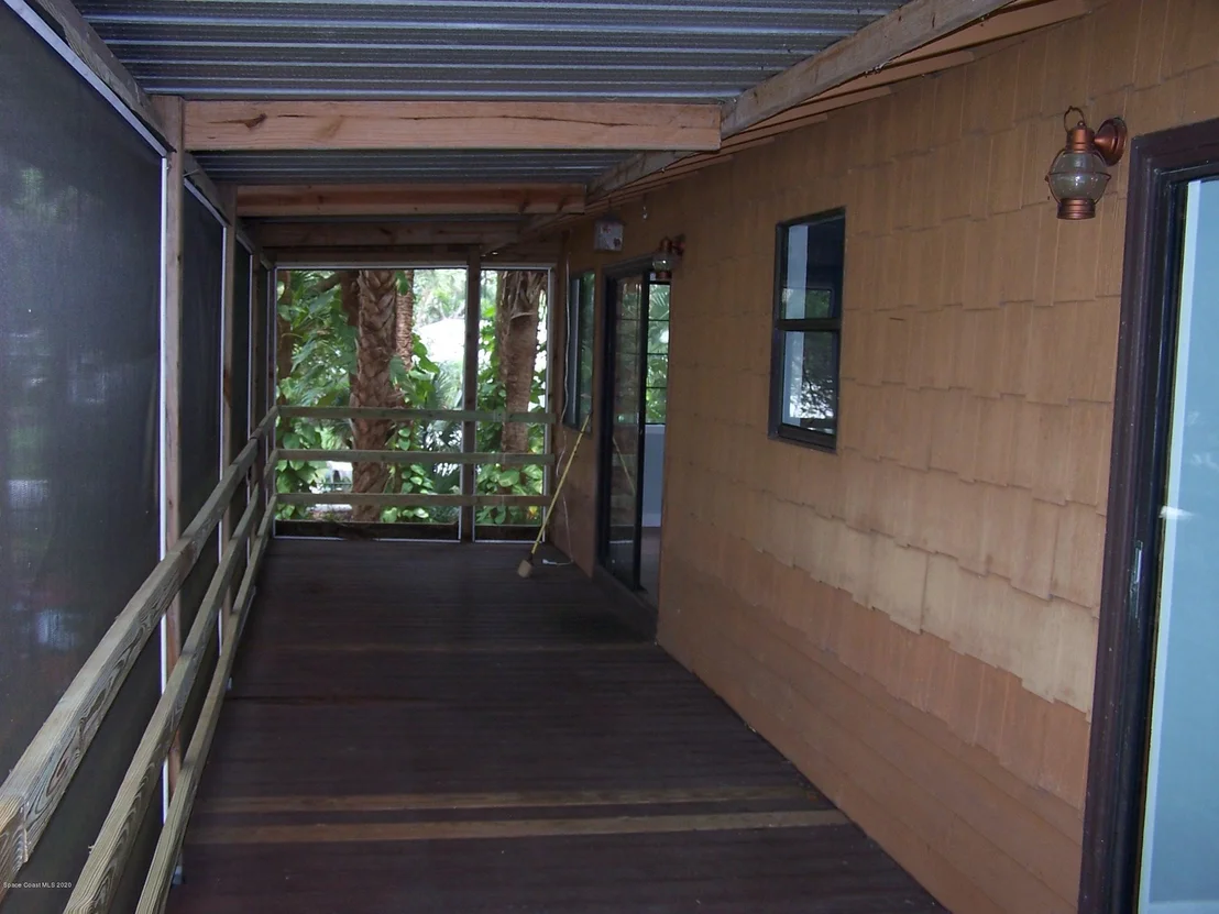 Photo of 6115 Adina Road