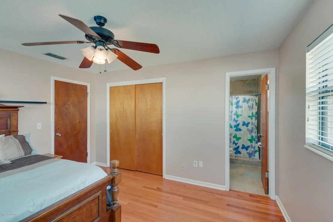 Photo of 1059 La Paloma Drive
