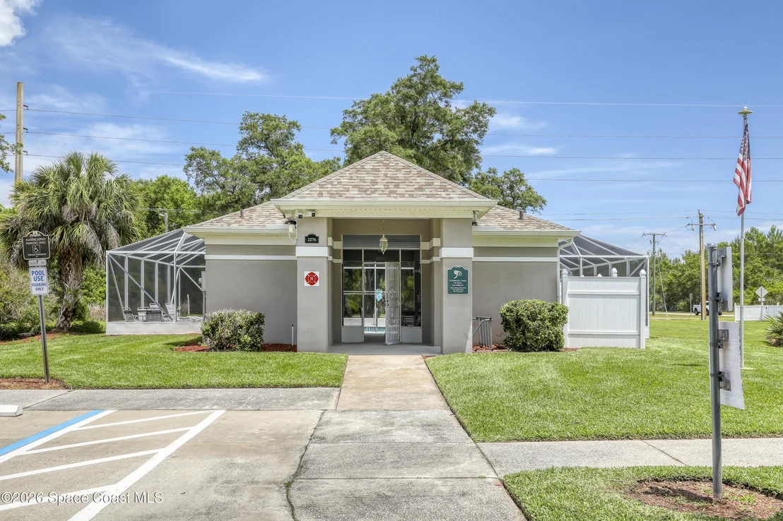 Photo of 2124 Spring Creek Circle NE