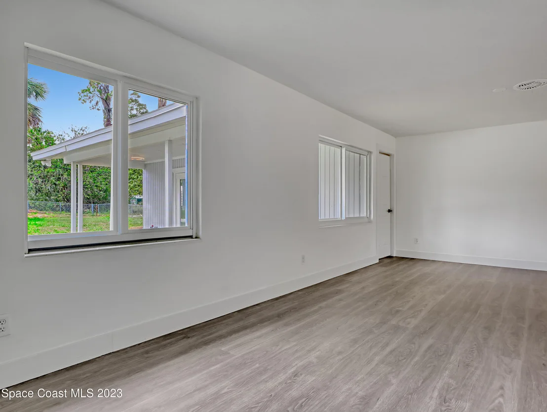 Photo of 545 Conifer Street