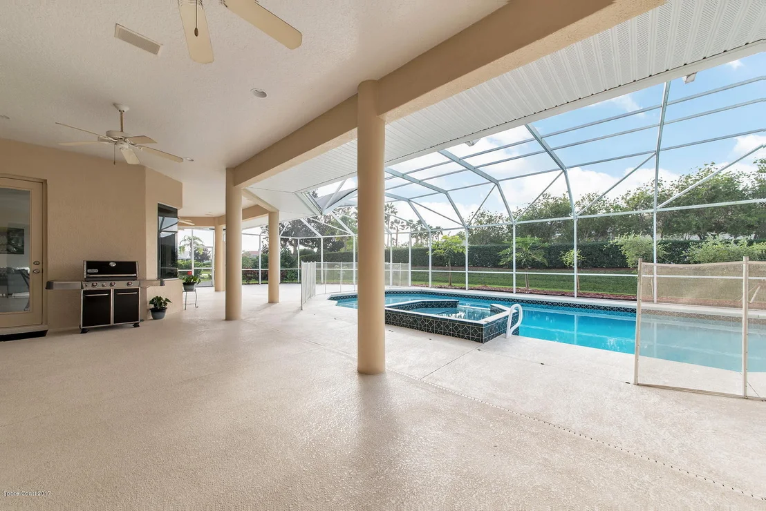 Photo of 1021 Stratford Place