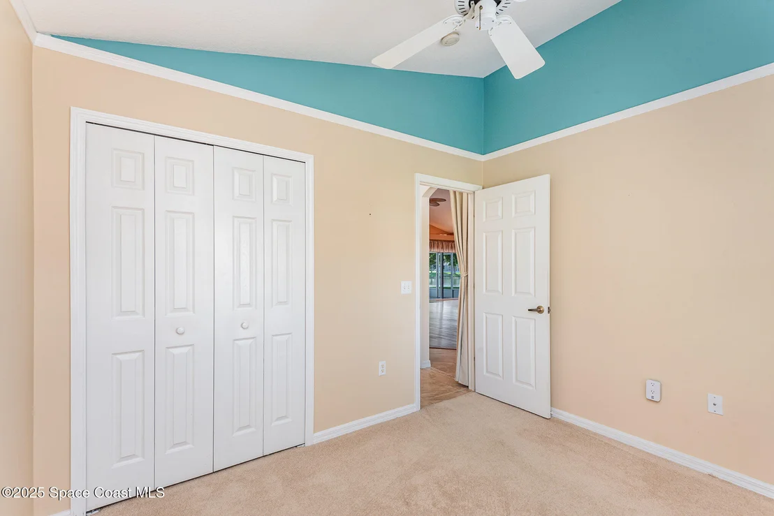Photo of 2597 Addington Circle