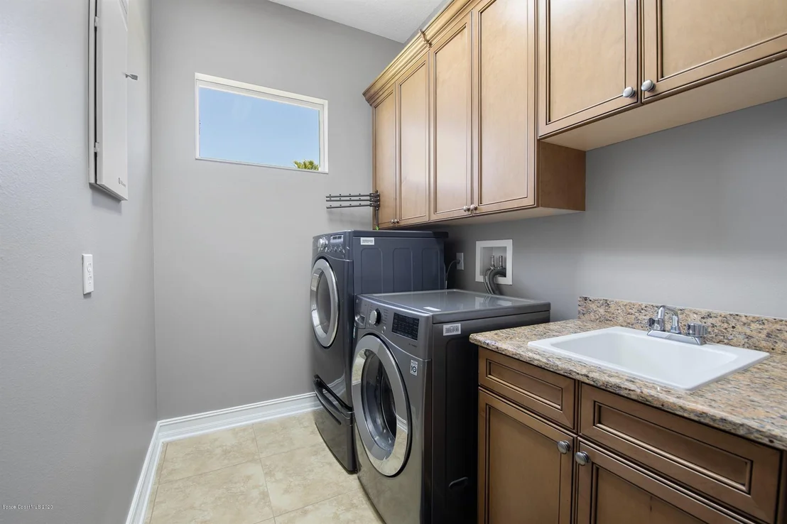 Photo of 2991 Emeldi Lane