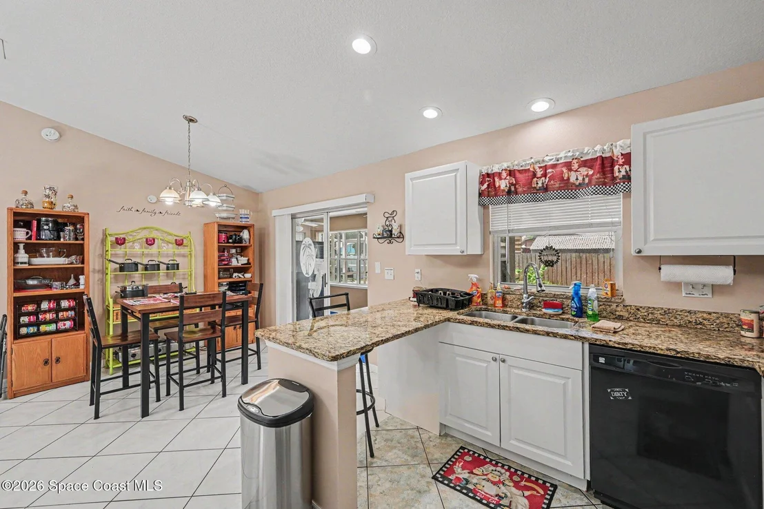 Photo of 6100 Adina Road