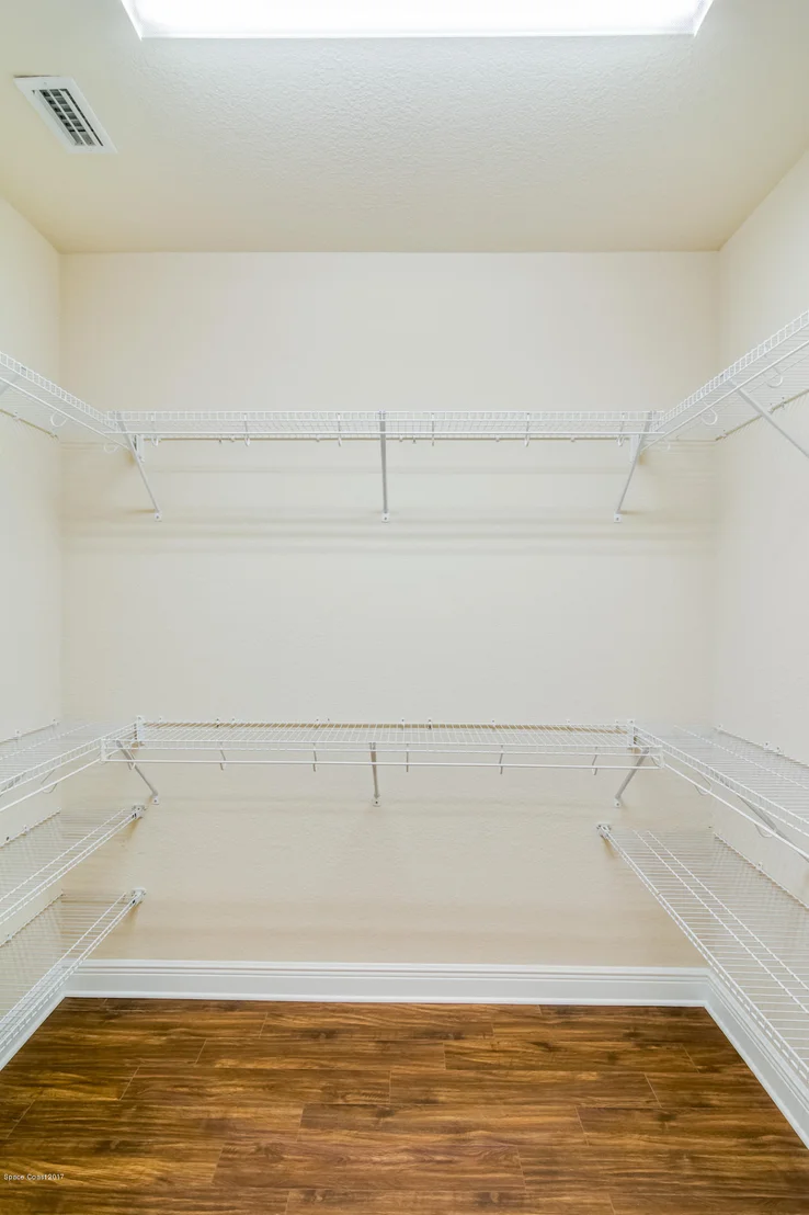 Photo of 1322 Tralee Bay Avenue