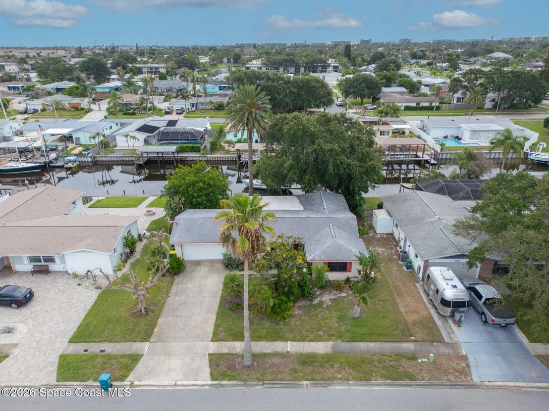 Photo of 413 Sparrow Drive
