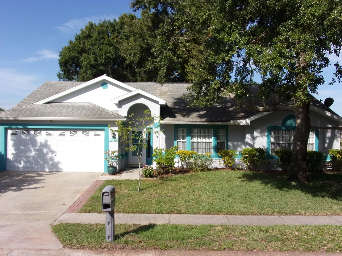 Photo of 3347 Lake View Circle