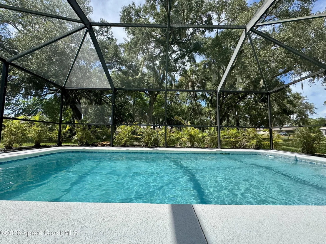 Photo of 1190 Grapefruit Road SE