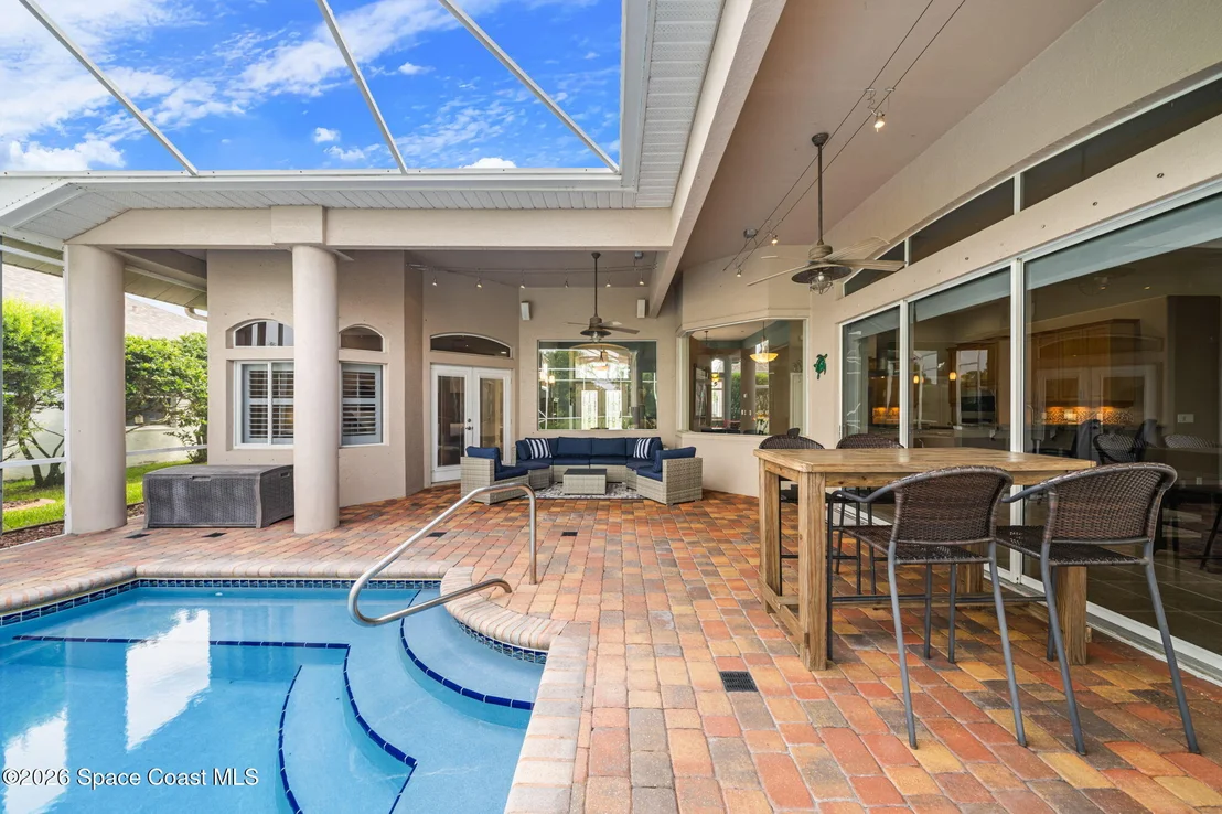 Photo of 1045 Starling Way
