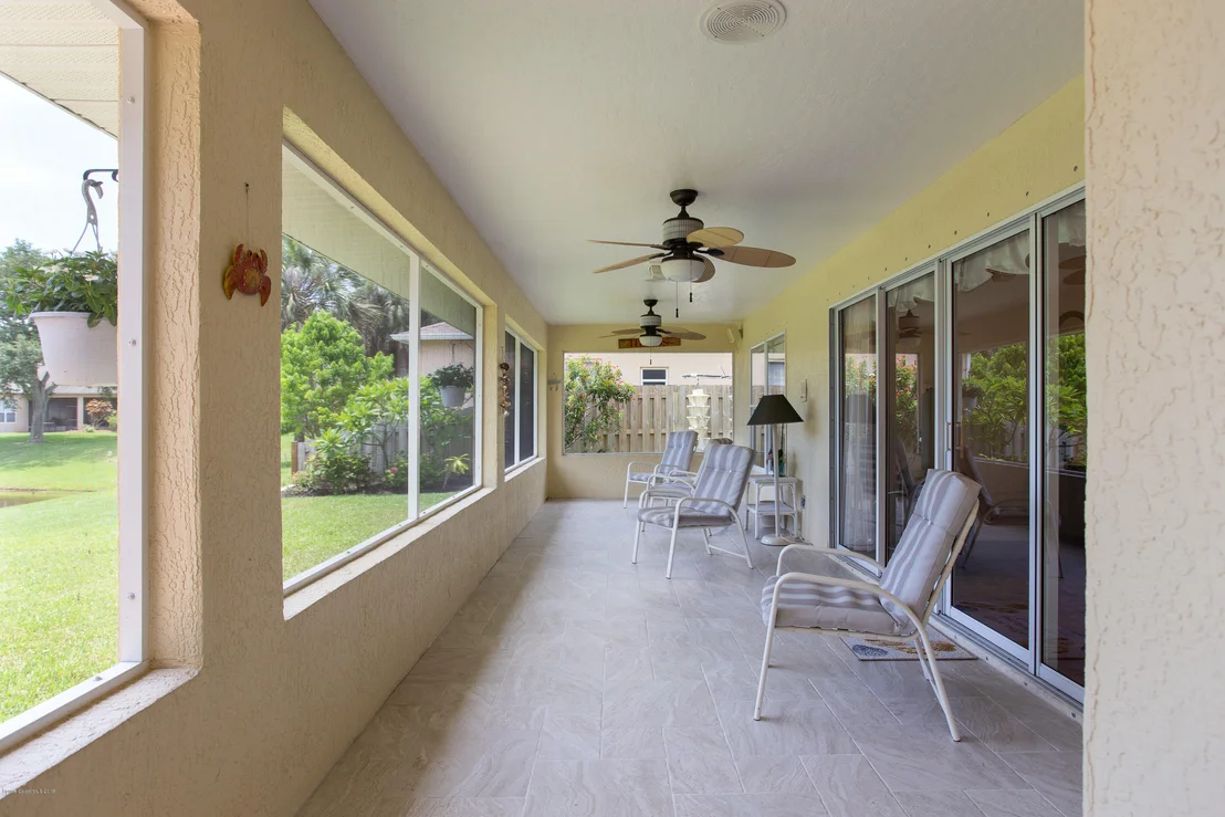 Photo of 1043 Spring Oak Drive