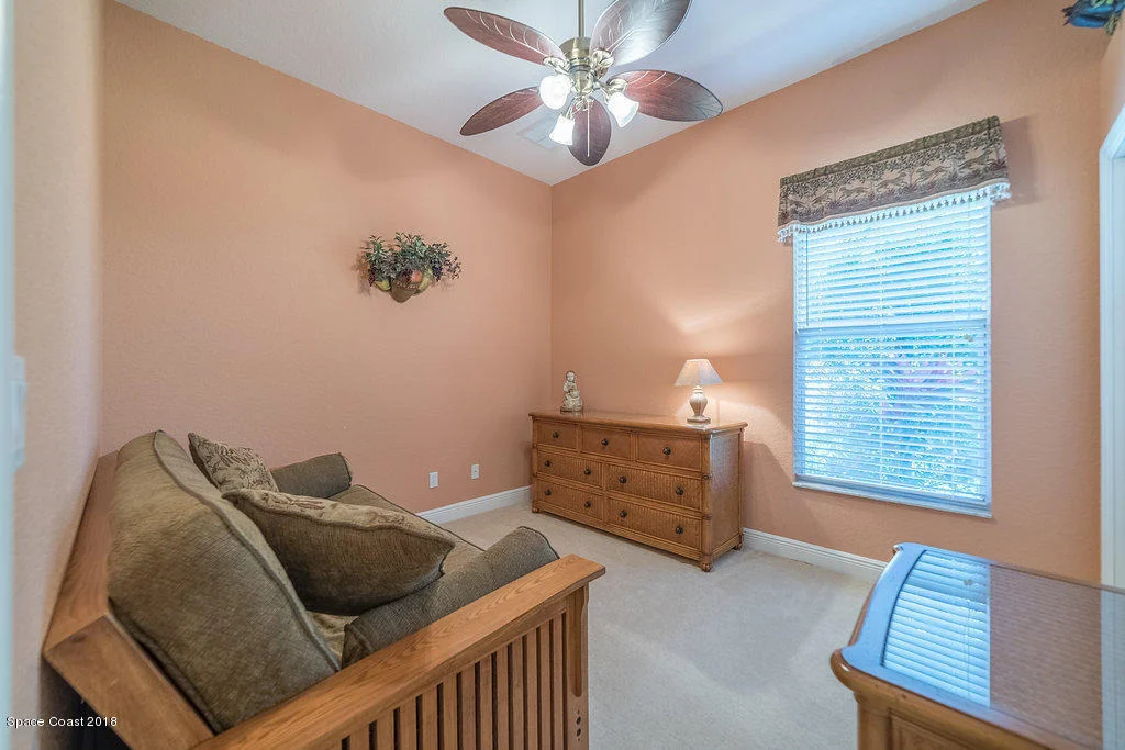 Photo of 106 SE Ridgemont Circle SE