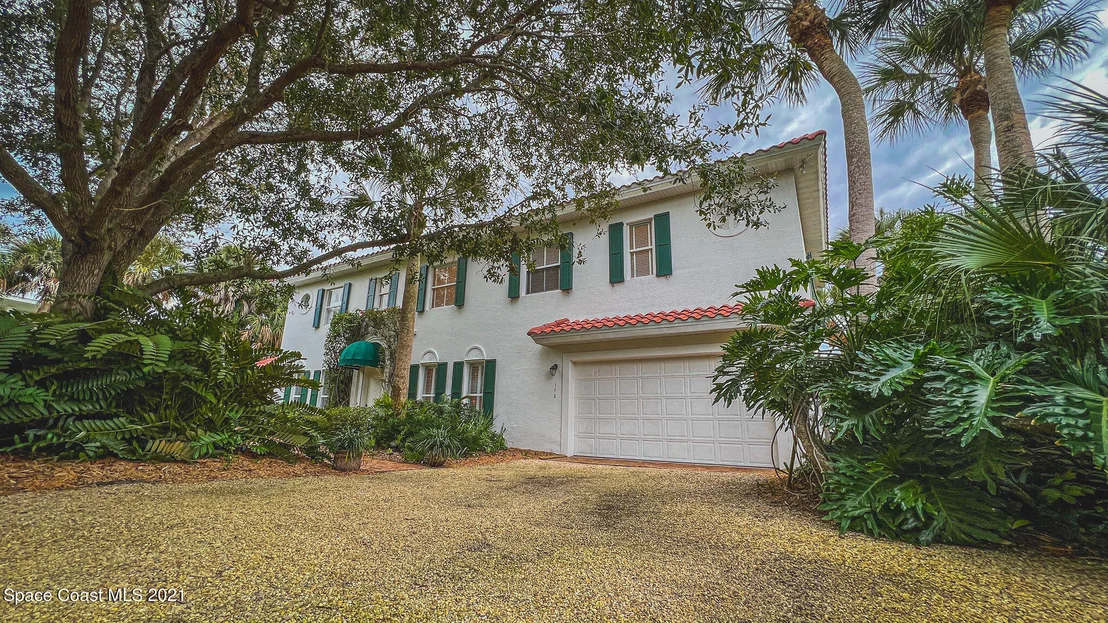 Photo of 176 Bayshore Drive